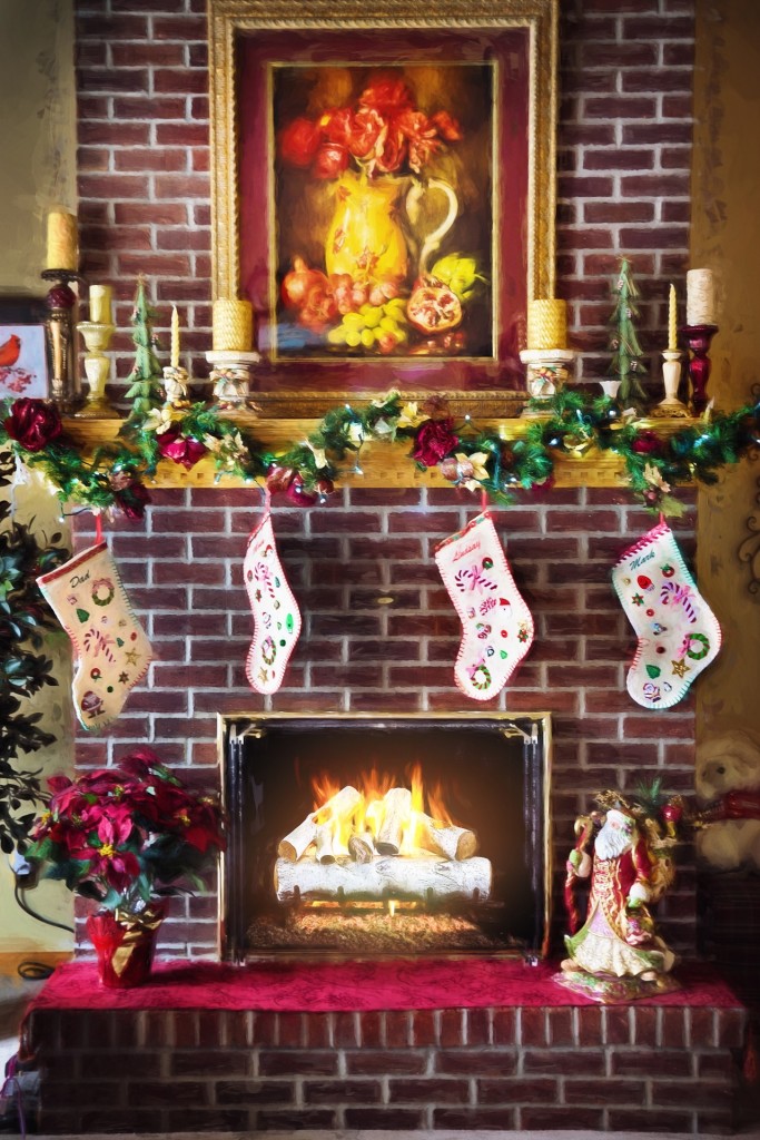 christmas fireplace mantle