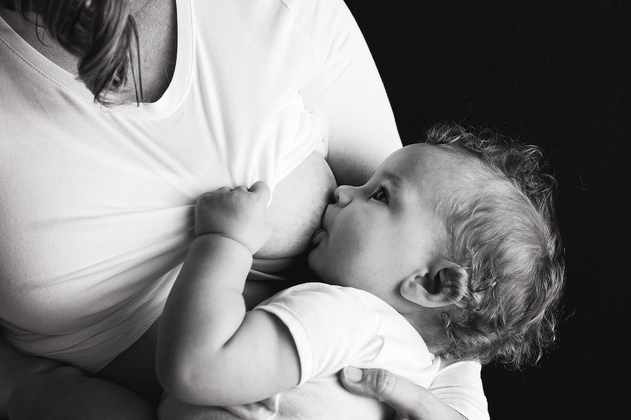 nipple care for breastfeeding moms